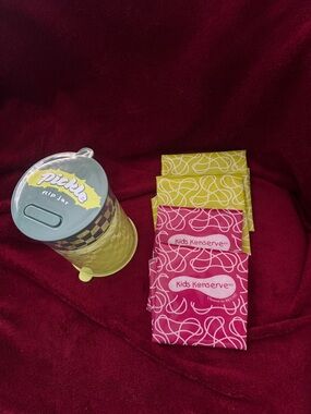 Pickle Jar Reusable sandwich wrappers Snack Set in Yellow and Pink/Green